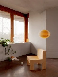 Vaarnii 005 Lounge Chair, Pine 14 Vaarnii 005 Lounge Chair, Pine -Vitra Shop 005 Lounge Chair 1002 Hans Pendant 47 black wire