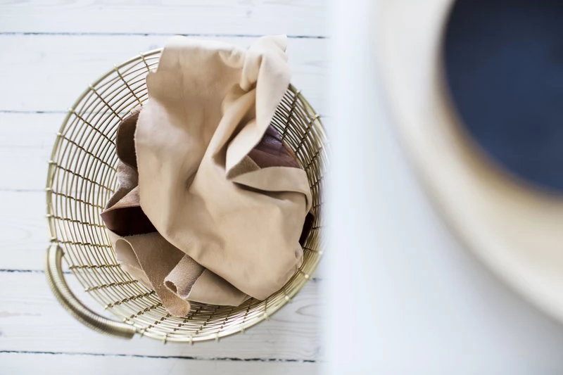 Korbo Bin 18 Wire Basket, Brass - Image 4