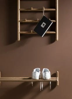 Stolab Miss Holly Shoe/hat Rack, Oiled Oak 13 Stolab Miss Holly Shoe/hat Rack, Oiled Oak -Vitra Shop StolabC Miss Holly hat shoe rack oak 0401